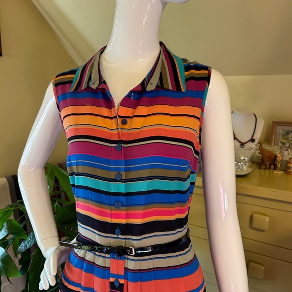 Calvin Klein Button Front Sleeveless Pleated Dress - Picture 6 of 10